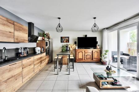 Sathonay Camp, Rhône-Alpes 69580, France