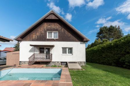 Škvorecká, Úvaly, Praha-východ 25082, Czech Republic