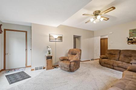 100 7th Ave Se, Oelwein, Iowa 50662, Estados Unidos