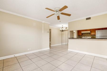 7091 Golf Colony 203 Court #203, Lake Worth, 佛罗里达州 33467, 美国