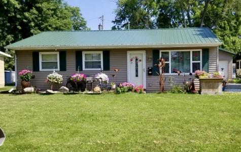 1223 Arcadia Drive, Galesburg, Illinois 61401, USA