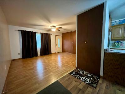 1223 Arcadia Drive, Galesburg, אילינוי 61401, ארצות הברית של אמריקה 