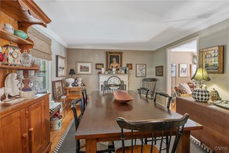 8011 Thyme Circle, 黏土, 紐約州 13090, 美國