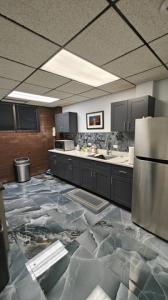 1845 E Rand Rd L-111, Arlington, Illinois 60004