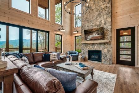 140 Water Tower Road, Gatlinburg, Tennessee 37738, USA