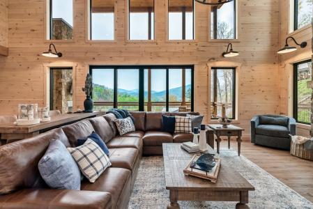 140 Water Tower Road, Gatlinburg, Tennessee 37738, USA