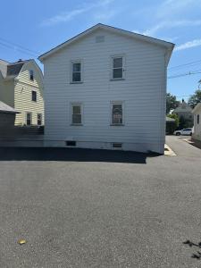 66 Broughton Ave., Bloomfield, New Jersey 07003, Stati Uniti