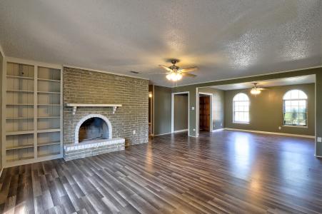 720 Diane Dr., Wake Village, Texas 75501, USA