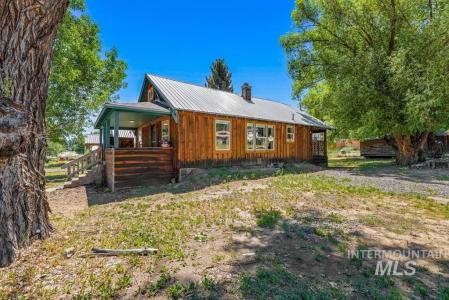 311 N School Street, Cascade, ايداهو 83611, الولايات المتحدة