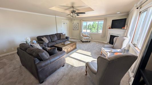 33 1st Street, Lead, 南達科他州 57754, 美國