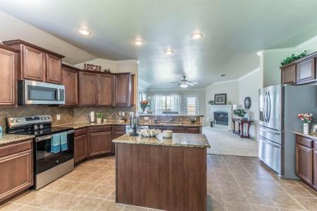 125 Sumac Drive, Waxahachie, Texas 75165