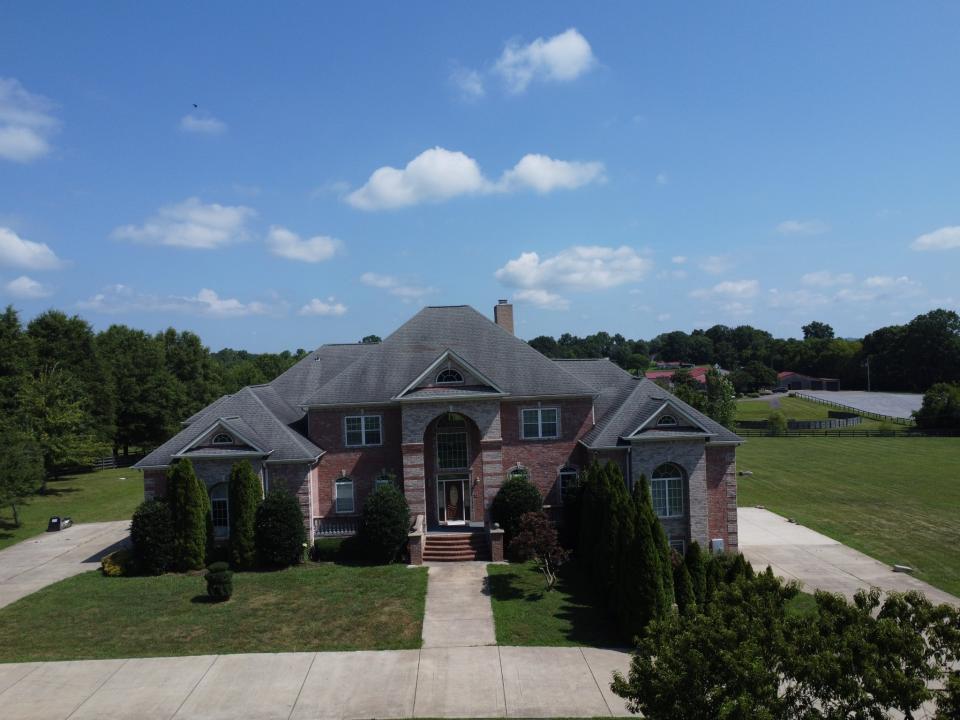 1616 Long Hollow Pike, Gallatin, טנסי 37066, ארצות הברית של אמריקה