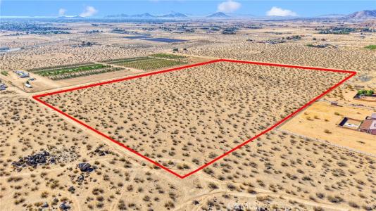 2222 Ottowa Road, Apple Valley, California 92307, Estados Unidos