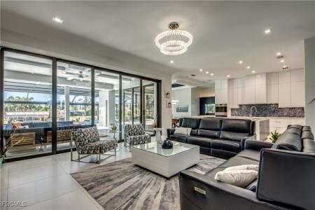 1436 Viking Court, Cape Coral, Floride 33904, États-Unis