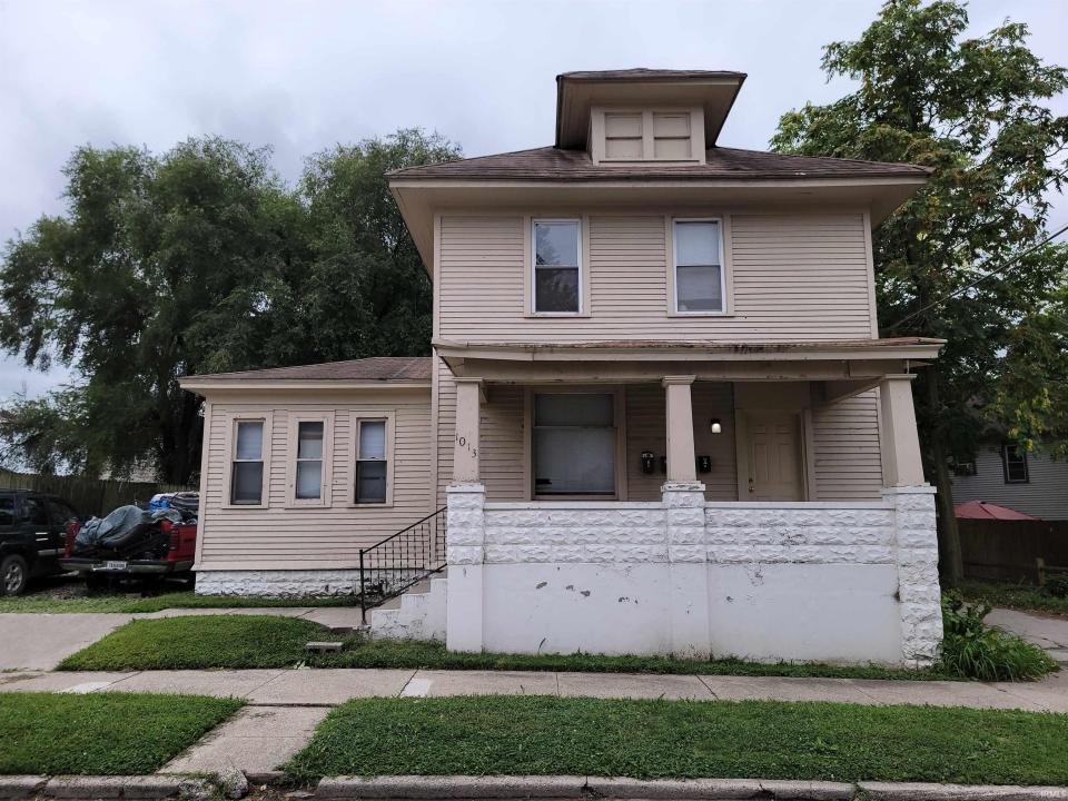 1013 Stophlet Street, Fort Wayne, Indiana 46802-4319
