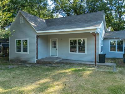 1106 N Mckinney Street, Ennis, 텍사스 75119, 미국