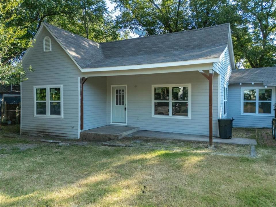 1106 N Mckinney Street, Ennis, 텍사스 75119, 미국