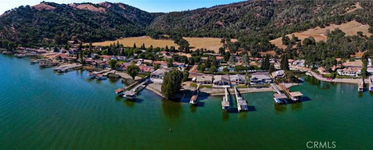 8336 Paradise Valley Boulevard, Lucerne, Californie 95458, États-Unis