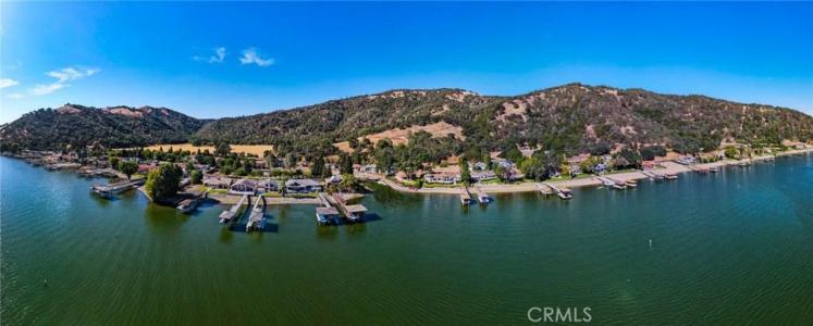 8336 Paradise Valley Boulevard, Lucerne, Californie 95458, États-Unis