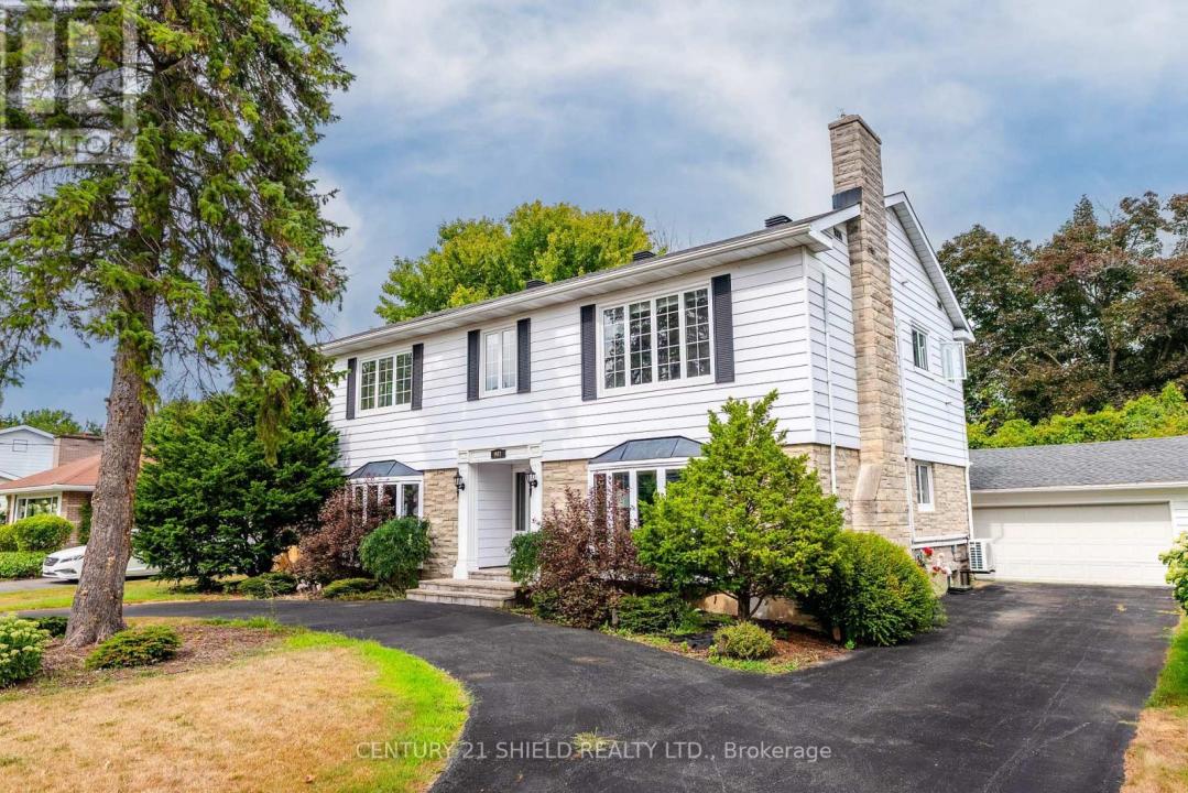 903 RIVERDALE AVENUE, Cornwall, أونتاريو K6J 2L3, كندا