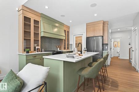 104 LILAC CLOSE, Leduc, Alberta T9E 1R3, Canada