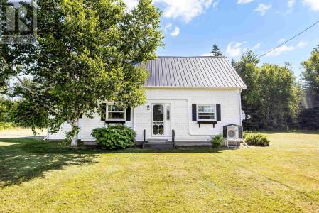 3412 TRANS CANADA HIGHWAY, South Pinette, Prince Edward Island C0A 1B0, Canada