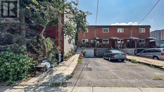 49 NOBLE STREET, Toronto (roncesvalles), Ontario M6K 2C7, Canadá
