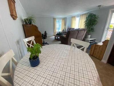 126 NICKERSON AVENUE, Hinton, Alberta T7V 1A4, Kanada