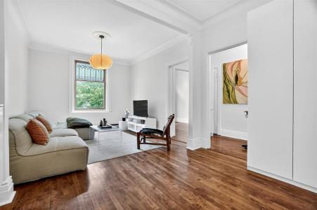 3872  Rue Berri, Montréal (Le Plateau-Mont-Royal), Quebec H2L 3H1, Canadá