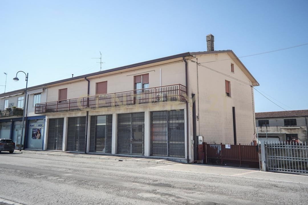 Via Madonna, Bovolone, Veneto 37051, Italia