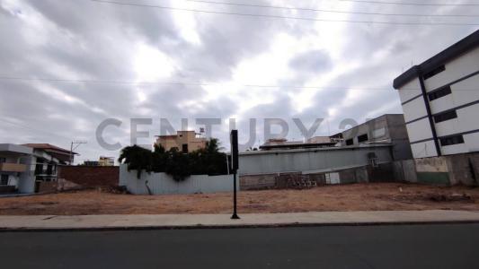 Av 6 y calle 17 1, Manta, Manabí 00001, Эквадор