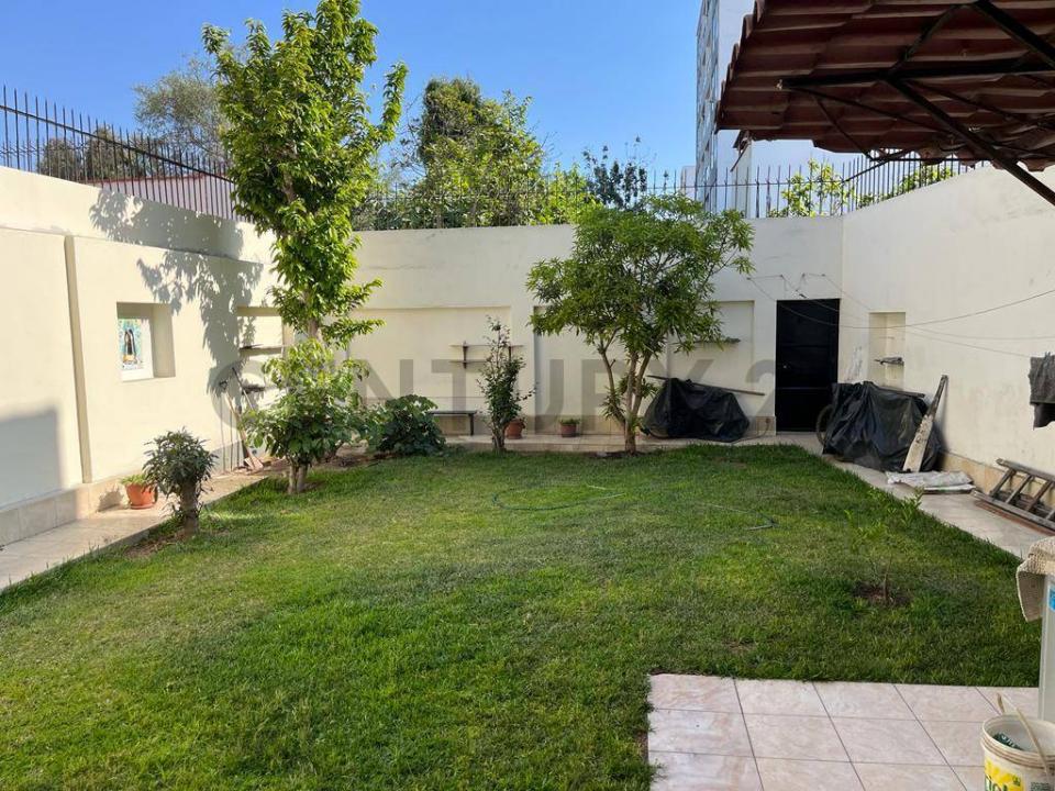 Urb San Bernardo Av. Mariano H. Cornejo , Lima, Lima 00001, 秘魯