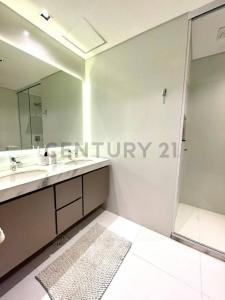 Av. Dr. Felipe Molas López , Cañada Del Ybyray, Asunción 00001, Paraguay