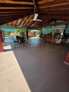 Avenida del Peñon y del Maestro , Limpio, Central 00001, Paraguay