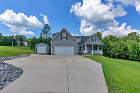 195 Fredonia Farms Road, Dunlap, Tennessee 37327, États-Unis