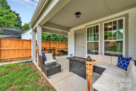 231 Hoskins Avenue Drive, Charlotte, 北卡罗来纳州 28208, 美国