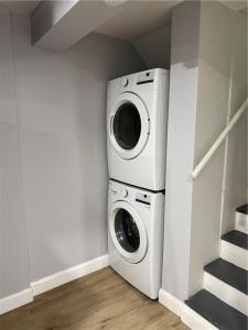 606 River Avenue Unit B, East Providence, Rhode Island 02908, Estados Unidos