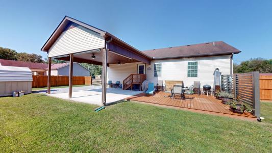 180 Lakeview Street, Manchester, Tennessee 37355, HOA KỲ