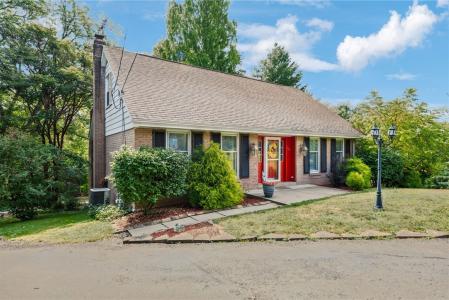 338 Kemerer Dr, Hempfield Twp, Pennsylvania 15601, HOA KỲ