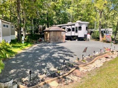 134 Blue Aspen Drive, Milford, Pennsylvania 18337, USA