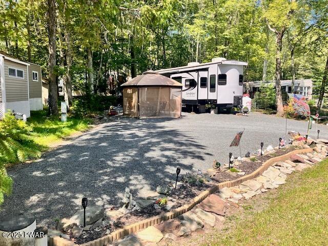 134 Blue Aspen Drive, Milford, פנסילבניה 18337, ארצות הברית של אמריקה