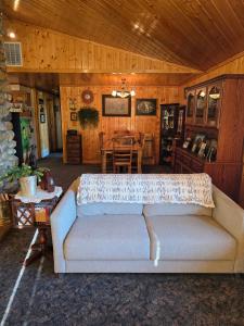 38 Sundust Lane, Twin Bridges, 蒙大拿州 59754, 美国