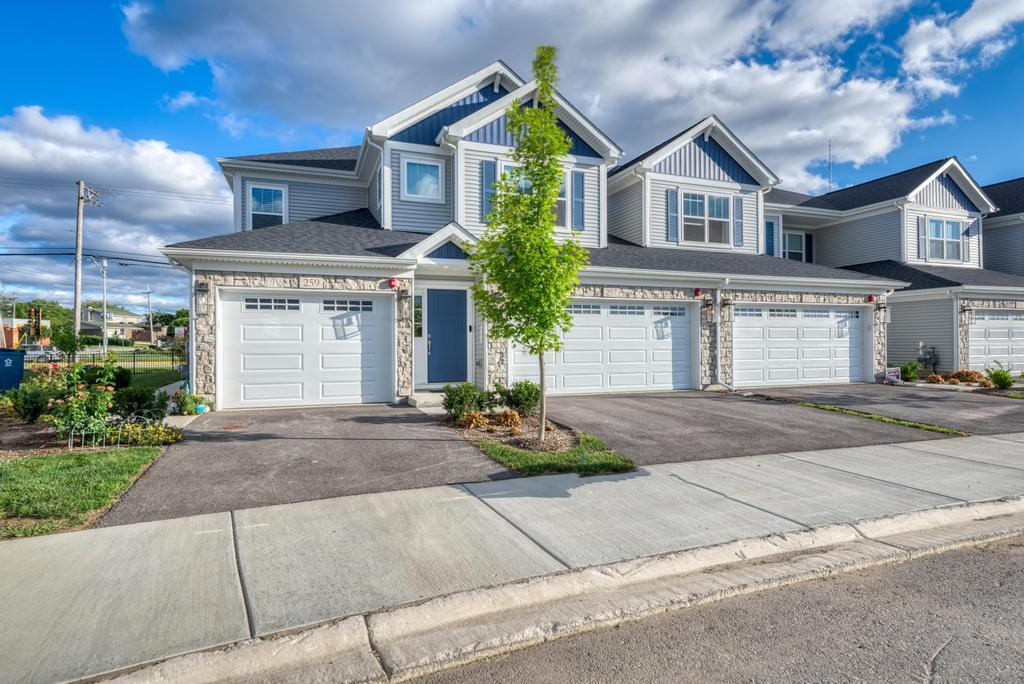 257 Masters Drive, Addison, Illinois 60101, HOA KỲ