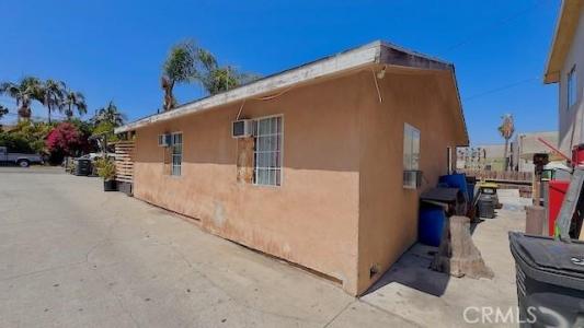 3844 Whiteside Street, East Los Angeles, California 90063, Stati Uniti