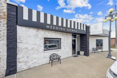 315 A Avenue, Vinton, Iowa 52349, USA