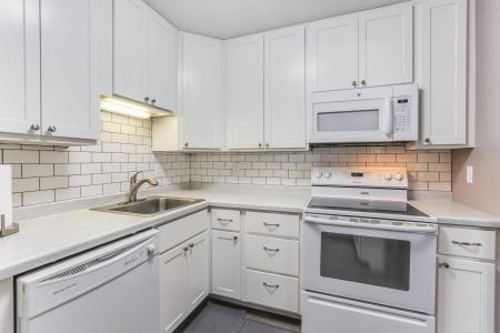 1855 Silver Bell Road , 120, Eagan, Minnesota 55122, Estados Unidos