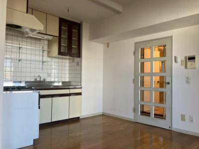 303, 広畑区正門通４丁目1-4, シャトラン白鷺II, 姫路市, Hyogo 671-1116, 일본