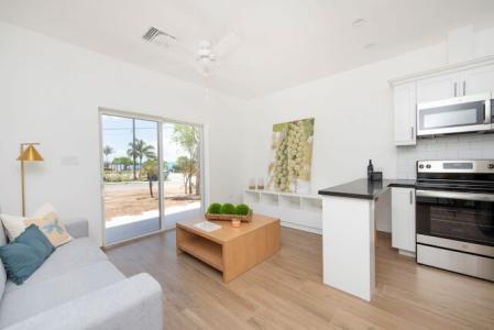306, SEA MIST, Garvin Road, West Bay, Grand Cayman, Cayman Islands