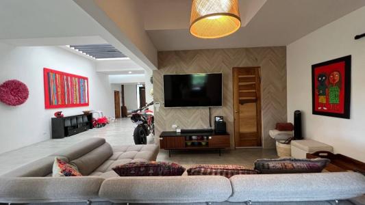  , Valle Del Sol Pozos Santa Ana, San José 00001, Costa Rica