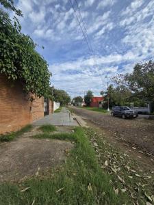 Calle 22 de Julio, casi Corpus Christi , Lambaré, 中央 00001, 巴拉圭